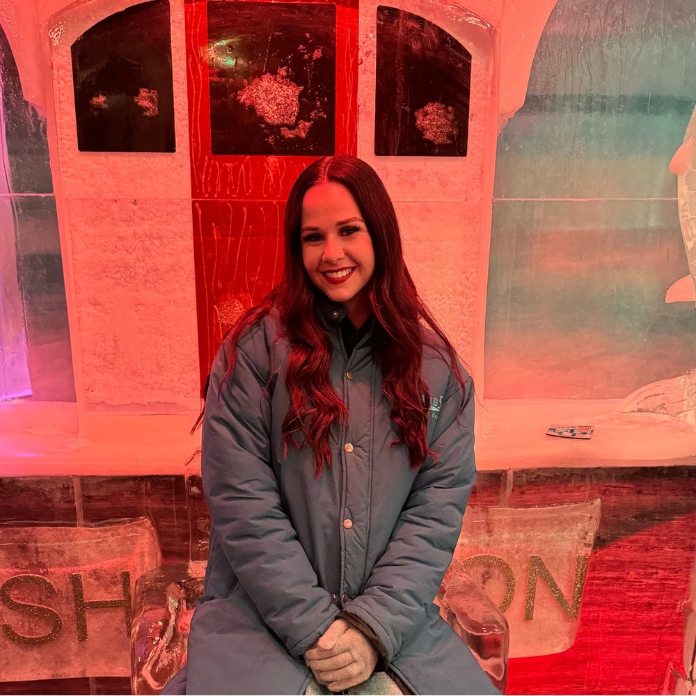 Meet your Posher, Dakota